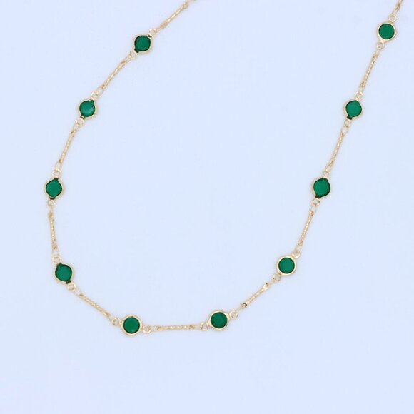 "Minimalist Necklace – Timeless, Elegant Jewelry for Her, MAR091534 - Picture 4 of 10